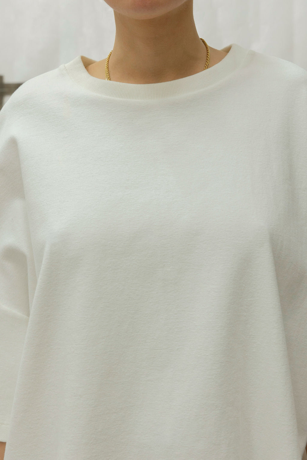 Classic ribbed sweater with short sleeves