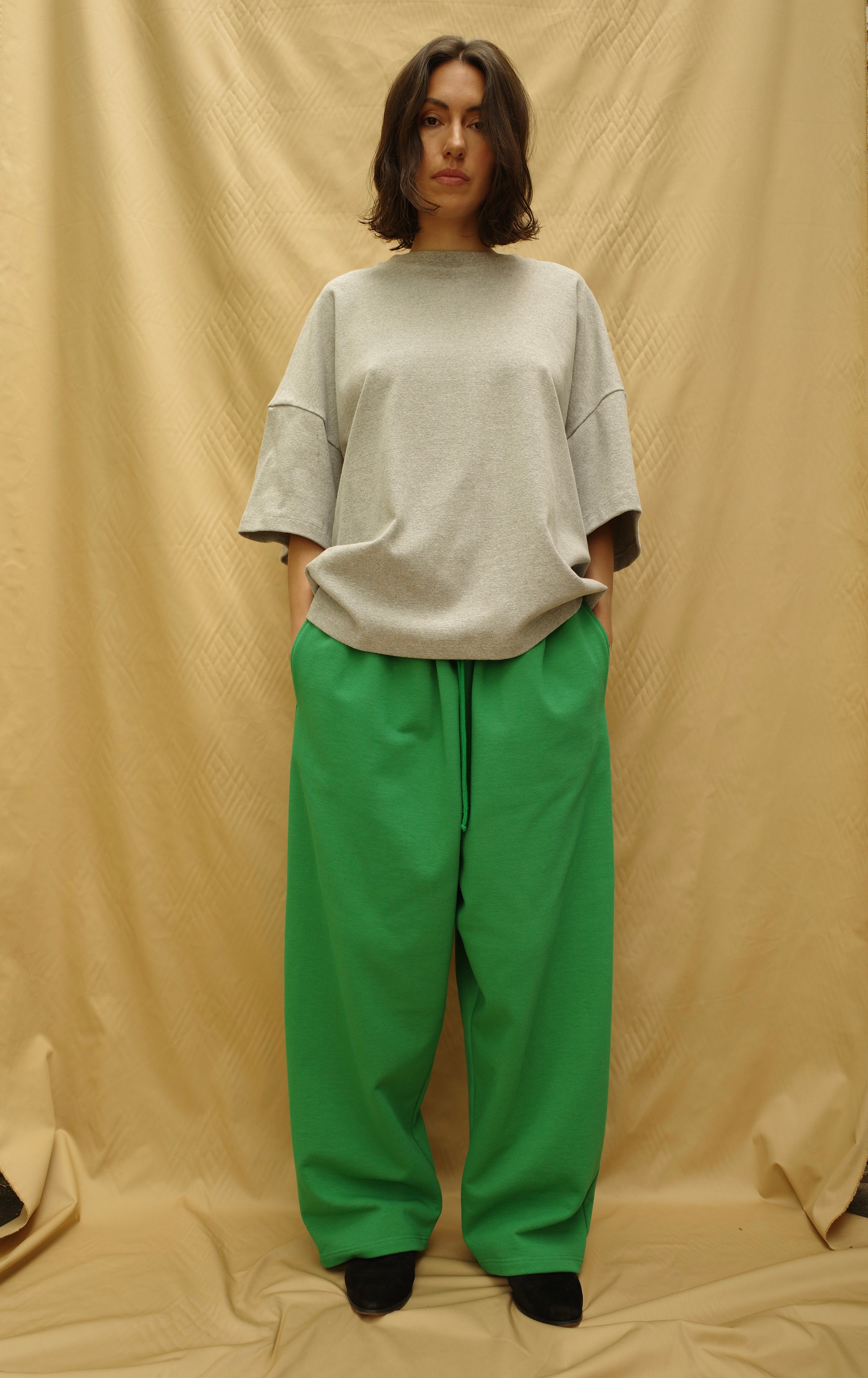 Wide sweatpants