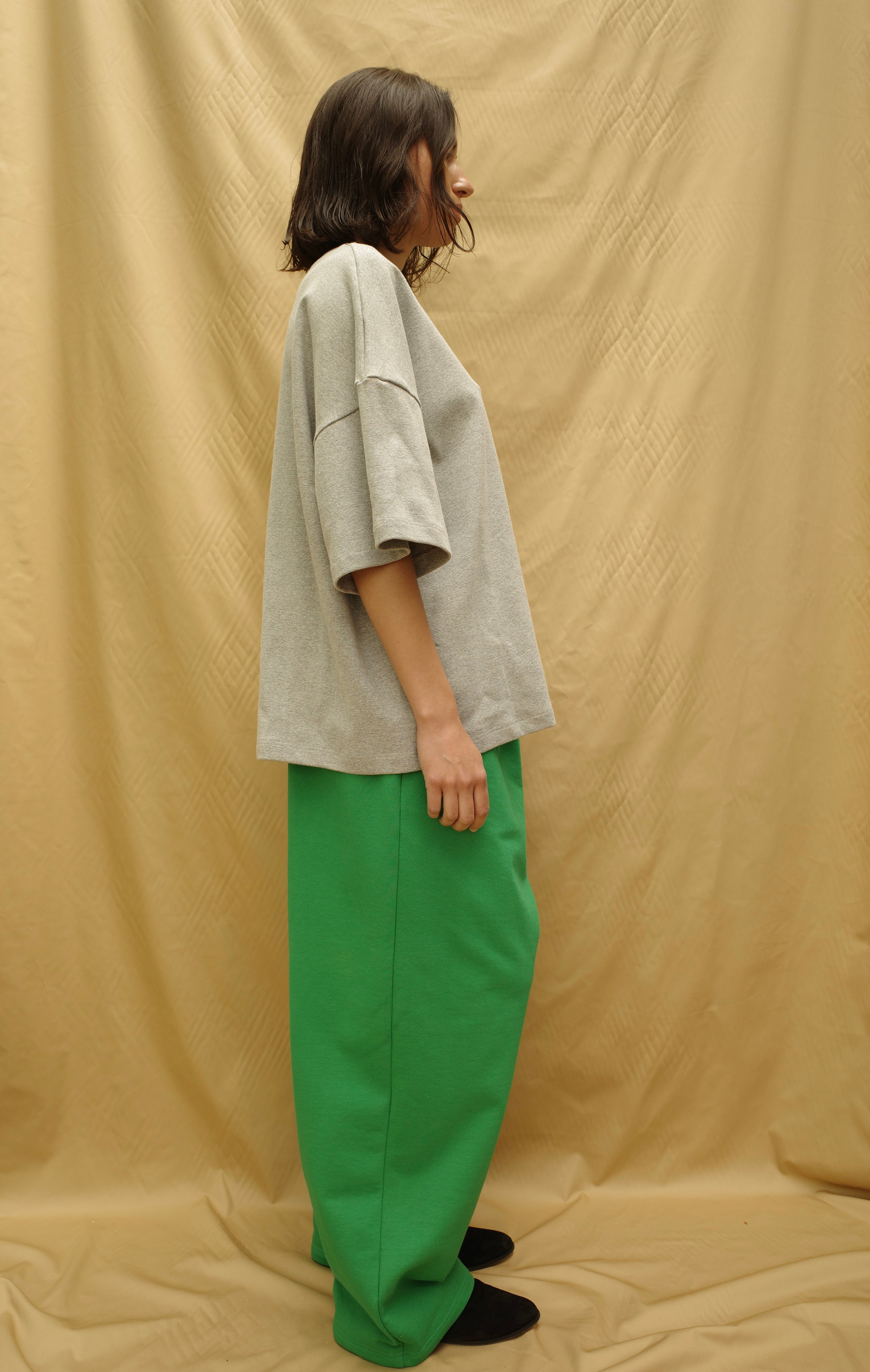 Wide sweatpants