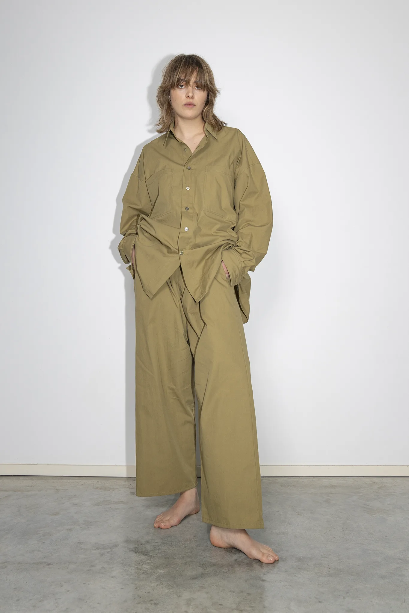 MVB-ss25-shirt-n01-mordore-710